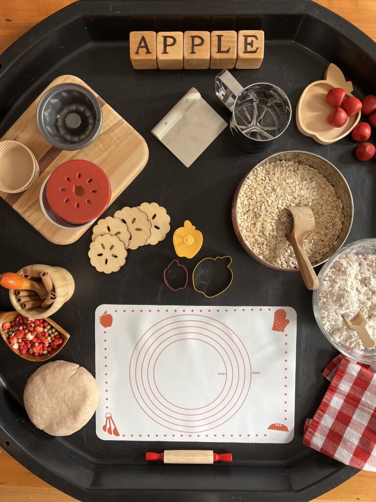 tuff tray apple pie sensory play