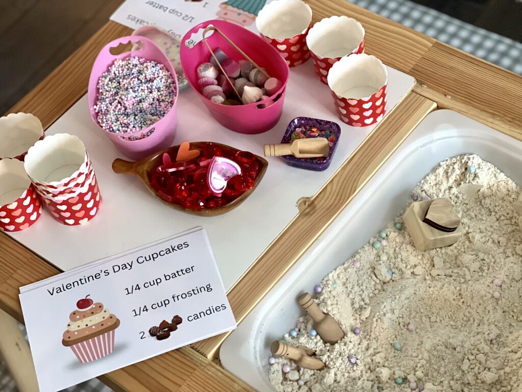 Cloud Dough Cupcakes flisat activity setup