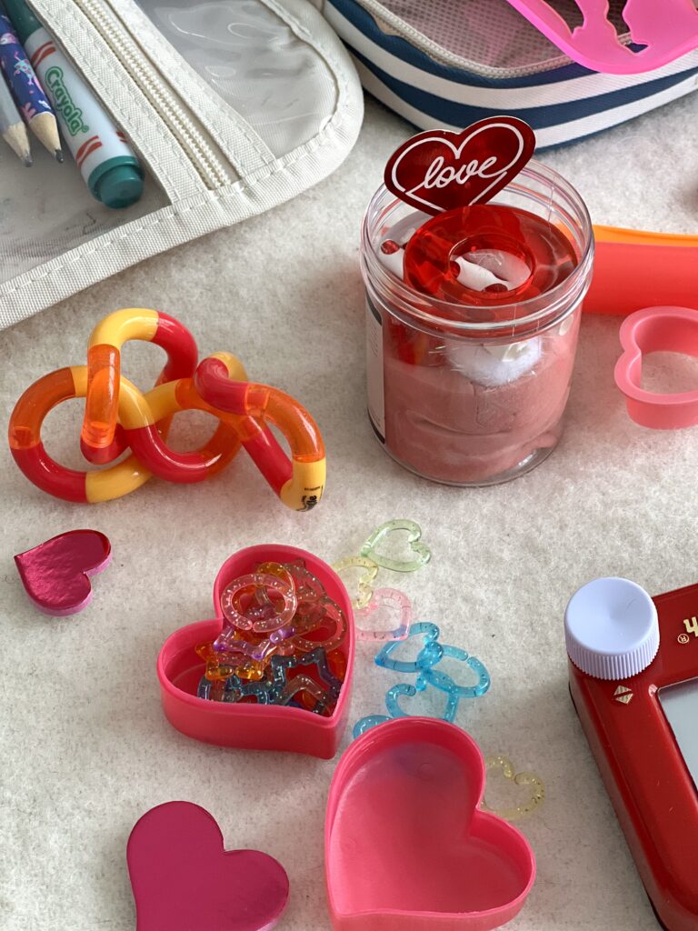 travel play dough